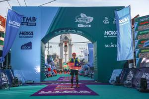 BIB: 9812
                            <button type="button" onclick="openModal(24867127)" class="btn btn-primary btn-sm float-right btn-popup" data-toggle="modal" data-target=".modal-high-quality">
                        <i class="fas fa-shopping-cart"></i> Add to Cart
                    </button>
                                            <button type="button" onclick="isThisMe(24867127, true)" class="btn btn-success btn-sm float-right btn-popup btn-isme hidden" data-toggle="tooltip" data-placement="bottom" title="นี่คือรูปของคุณใช่ไหม คลิกที่นี่เพื่อเอาเข้าอัลบั้ม">
                        <i class="fas fa-plus"></i> Add to album
                    </button>
                    <button type="button" onclick="isThisMe(24867127, false)" class="btn btn-warning btn-sm float-right btn-popup btn-isnotme hidden">
                        <i class="fas fa-ban"></i> Remove from album
                    </button>